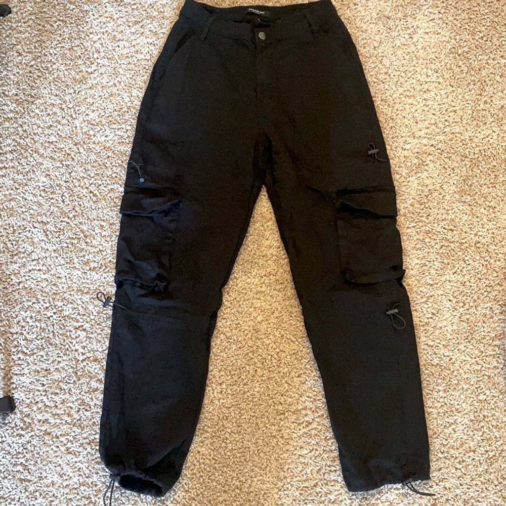 Black wide leg pants